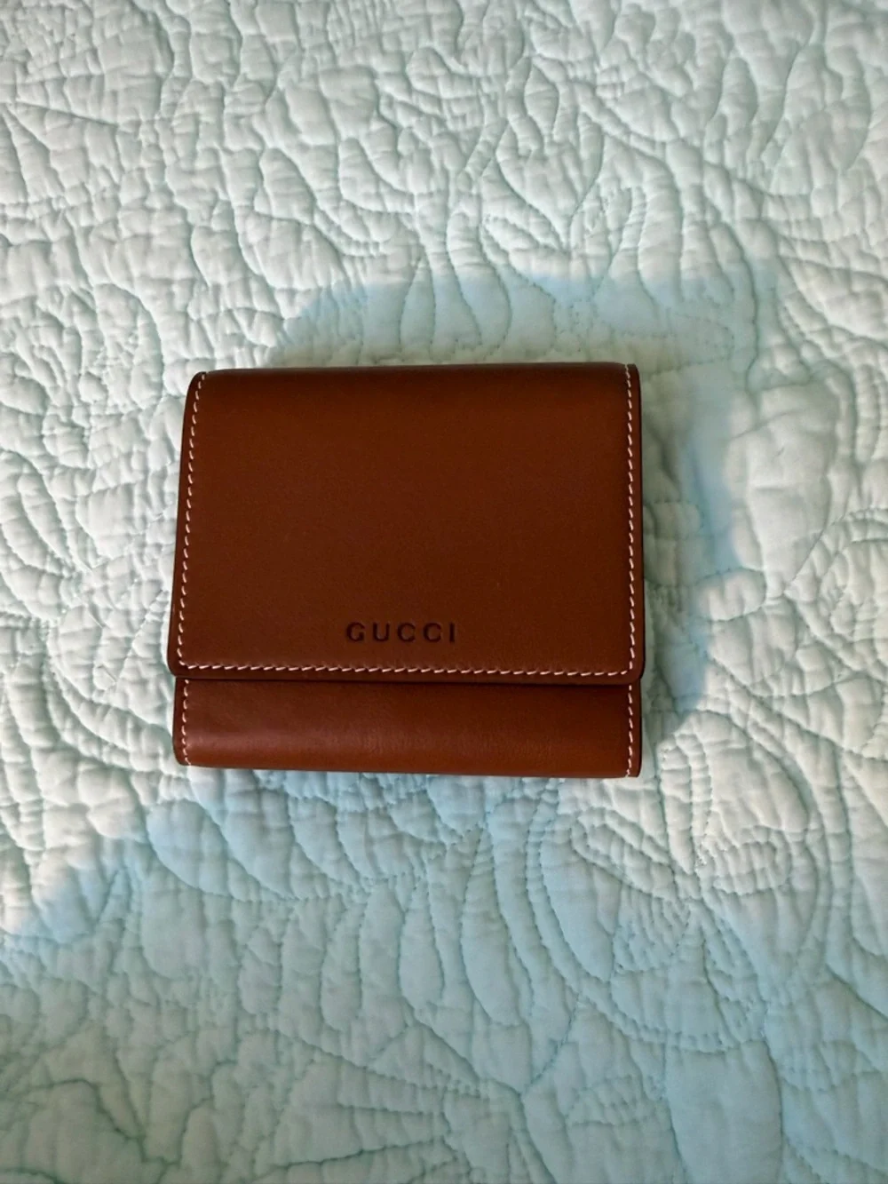 Gucci Brown Leather Compact Wallet with White Stitching - Picture 9 of 12